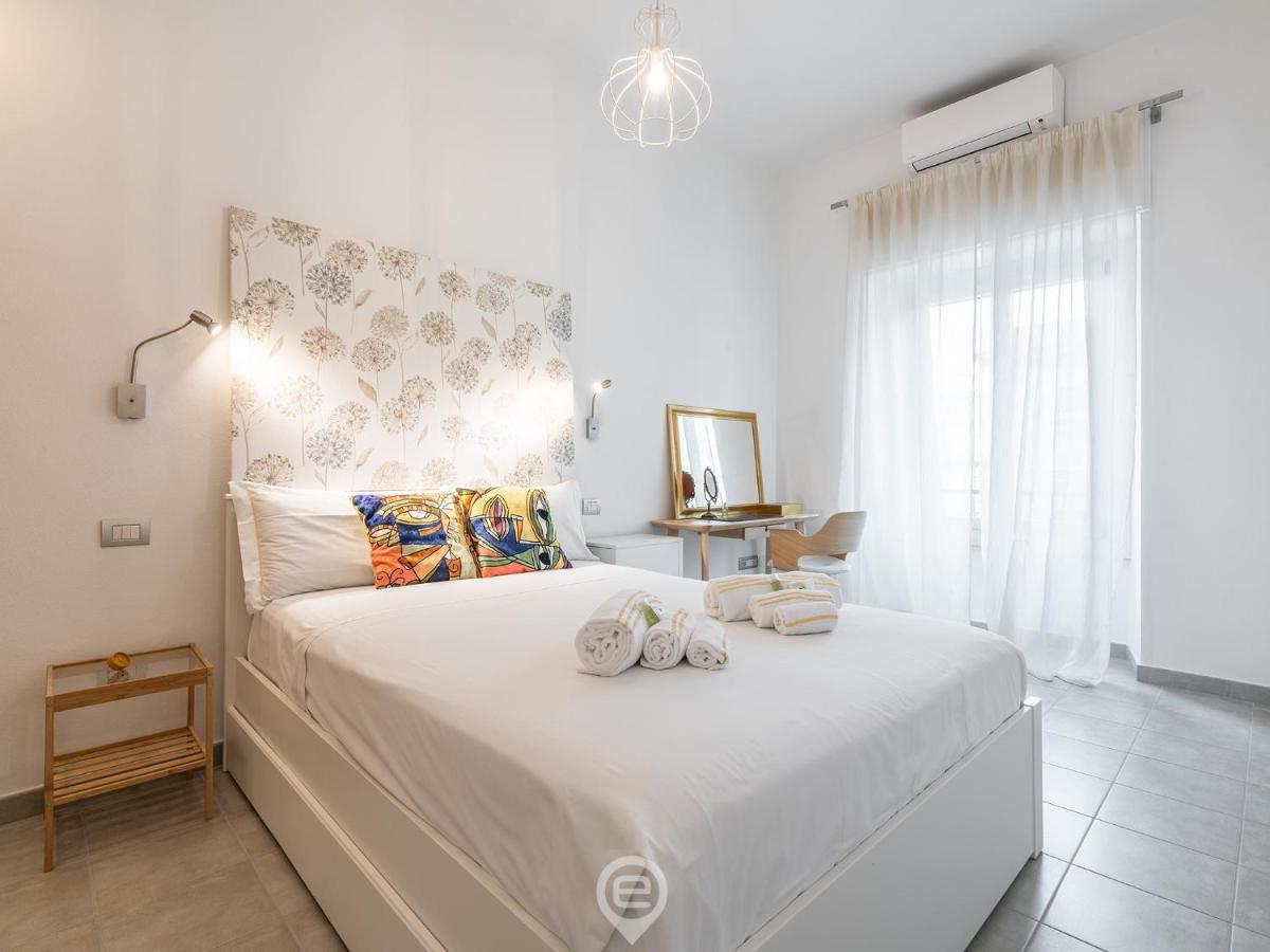 White Gold Apartment 칼리아리 외부 사진