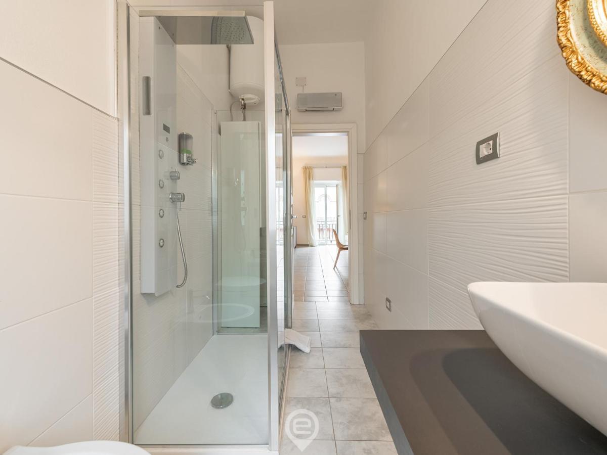 White Gold Apartment 칼리아리 외부 사진